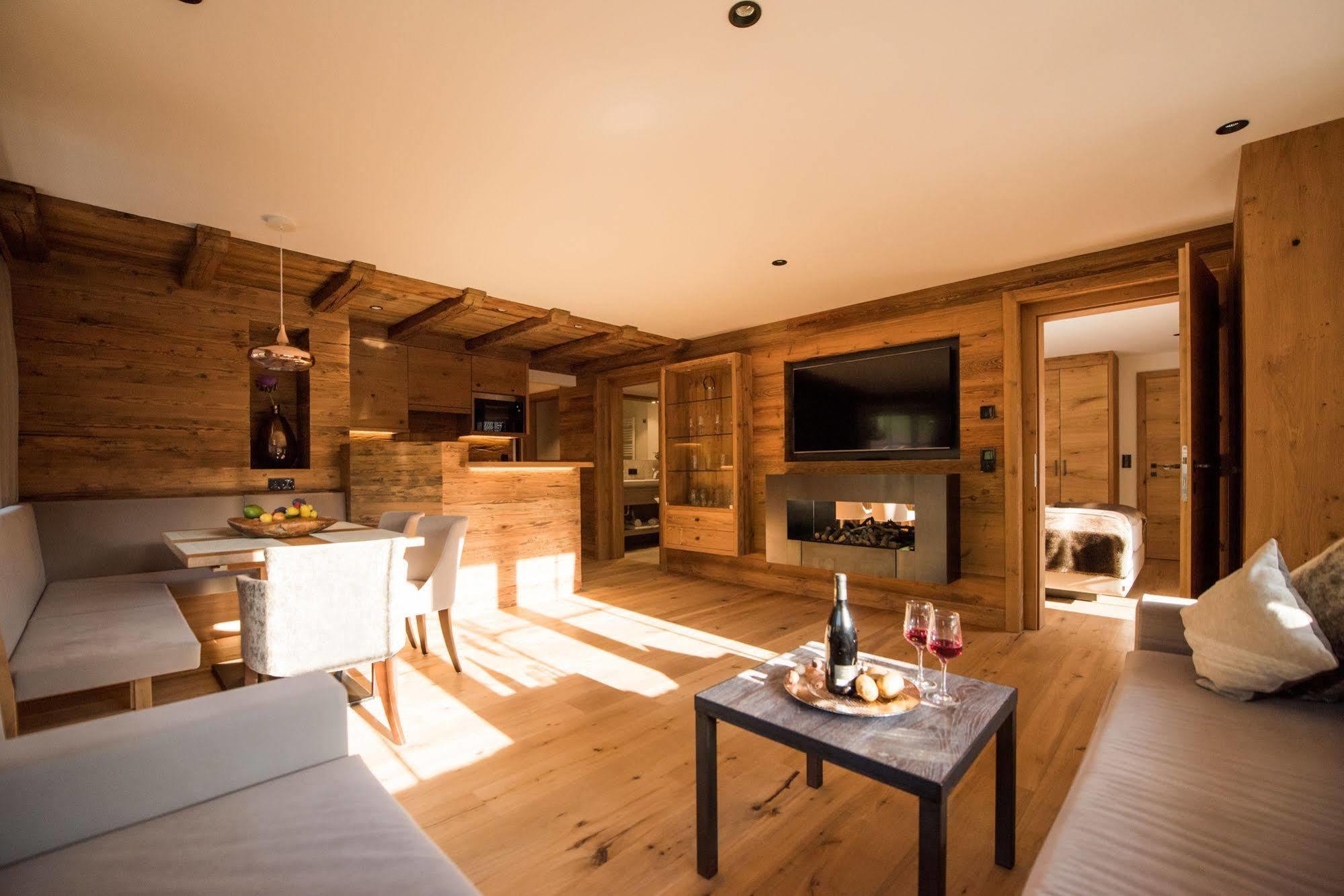 Pepi'S Suites - Lechtal Apartments Holzgau Zewnętrze zdjęcie